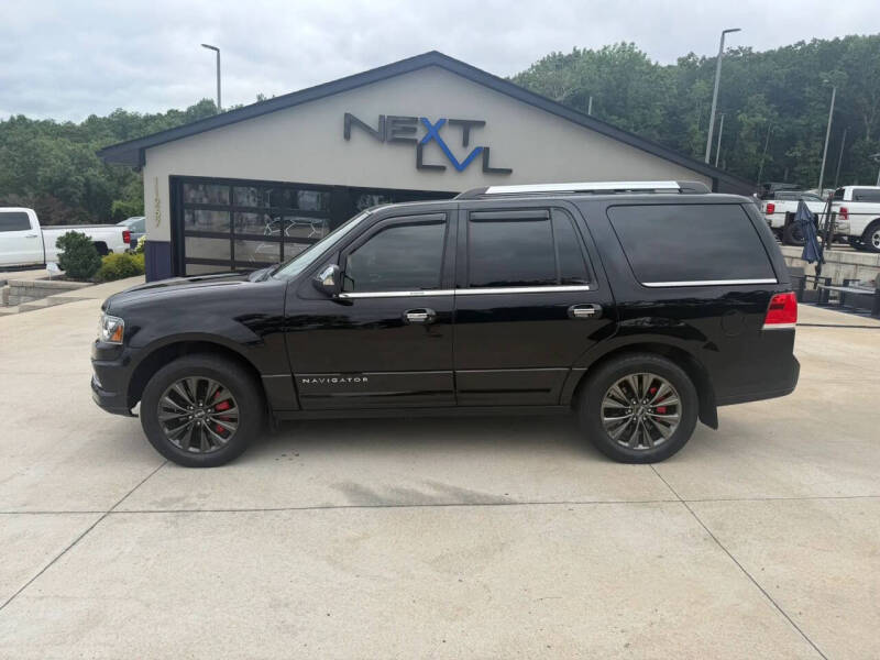 2016 Lincoln Navigator Select