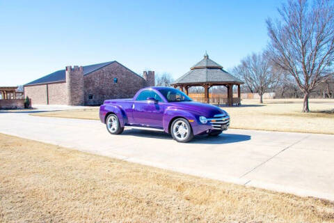 2004 Chevrolet SSR LS
