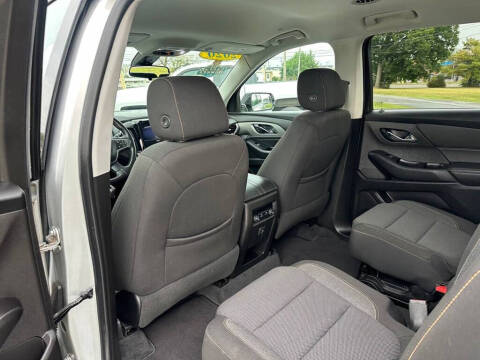 2020 Chevrolet Traverse LT Cloth