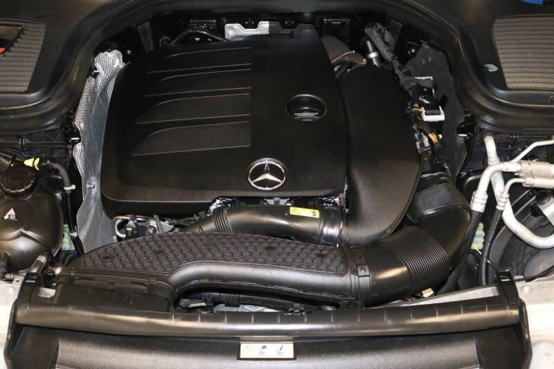 2021 Mercedes-Benz GLC GLC 300