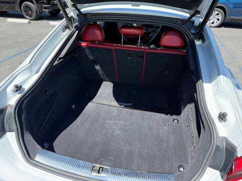 2021 Audi S5 Sportback 3.0T quattro Prestige