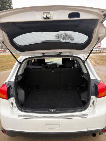 2017 Mitsubishi Outlander Sport 2.4 SE