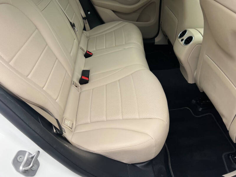 2015 Mercedes-Benz C-Class C 300 4MATIC