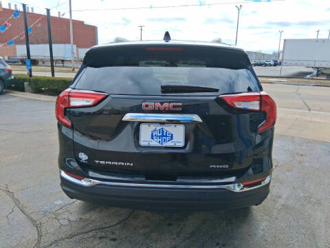 2024 GMC Terrain SLT