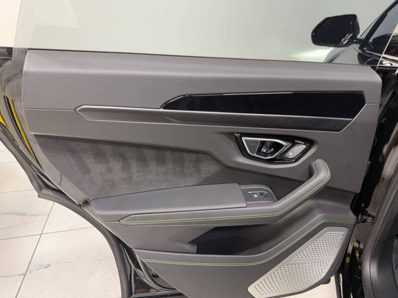 2021 Lamborghini Urus