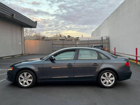 2009 Audi A4 2.0T quattro Premium