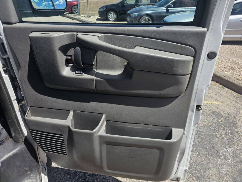 2014 Chevrolet Express LT 3500