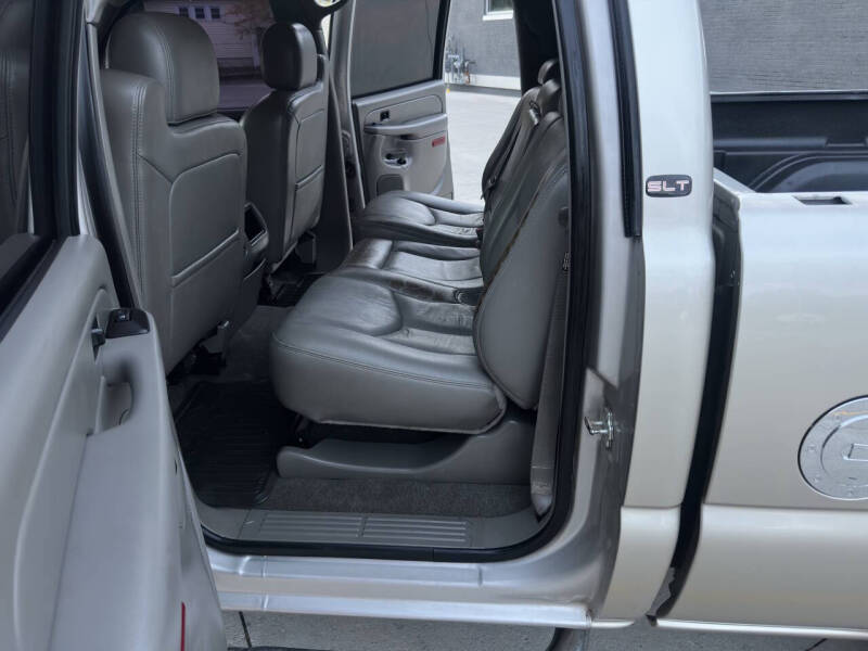 2006 GMC Sierra 2500HD SLT