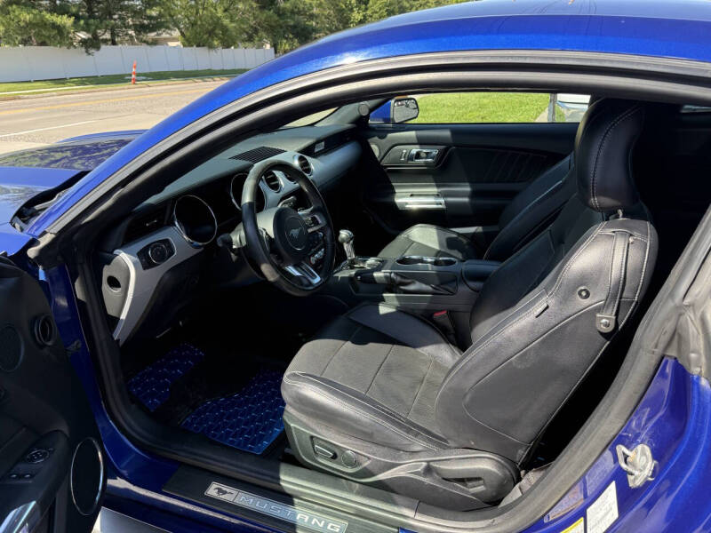 2016 Ford Mustang EcoBoost Premium