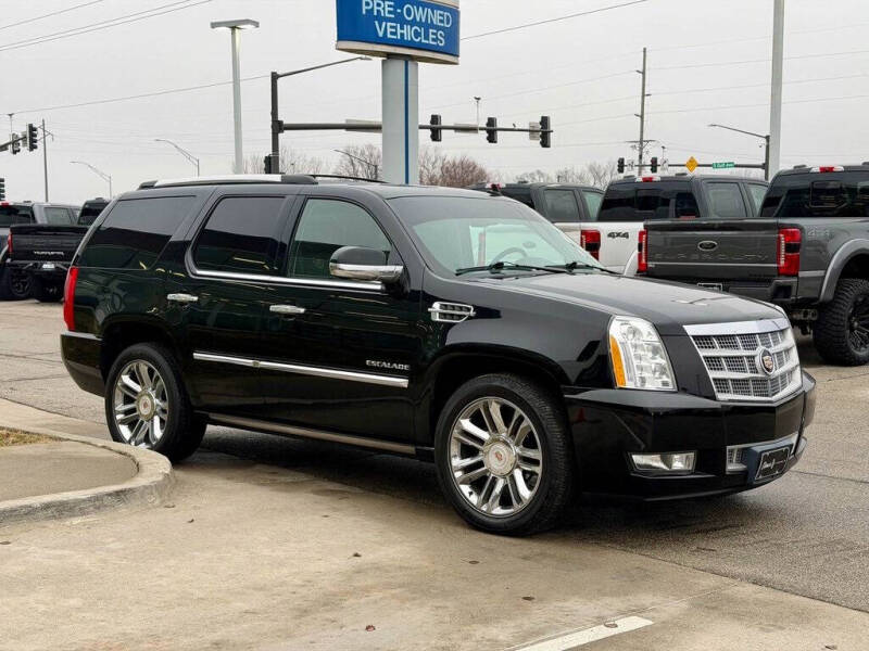 2013 Cadillac Escalade Platinum Edition