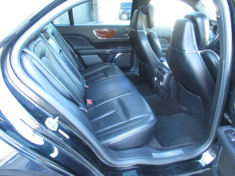 2017 Lincoln Continental Reserve