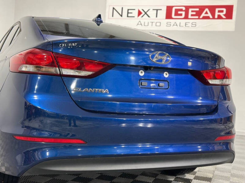2017 Hyundai Elantra