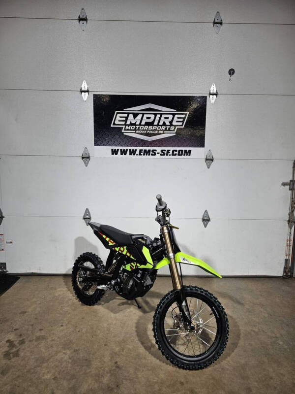 2025 SurRon HYPER BEE