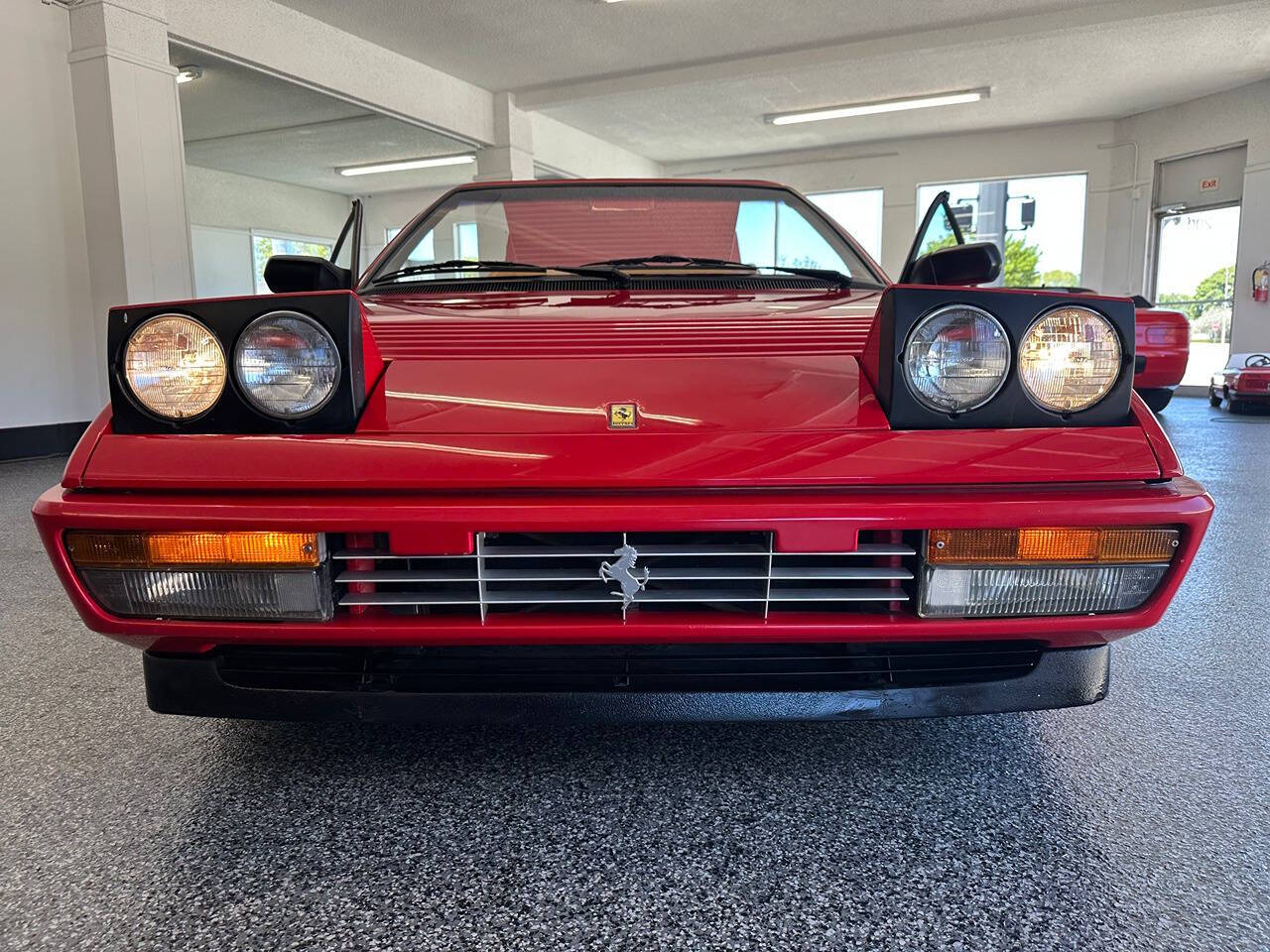 1988 Ferrari Mondial 3.2 39