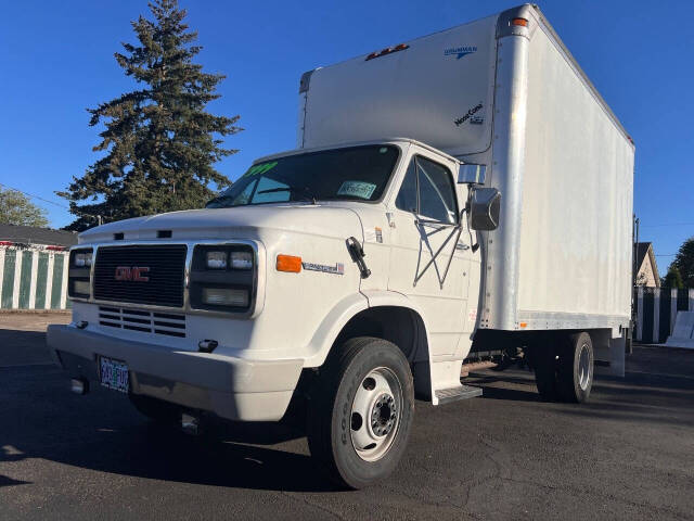 2003 GMC Savana for sale at Bedrock Auto in Salem , OR