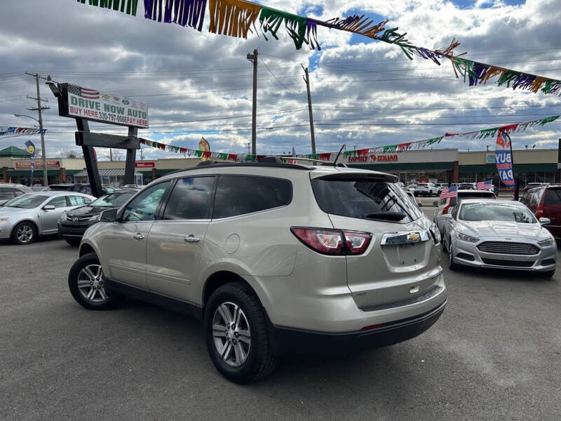 2016 Chevrolet Traverse LT