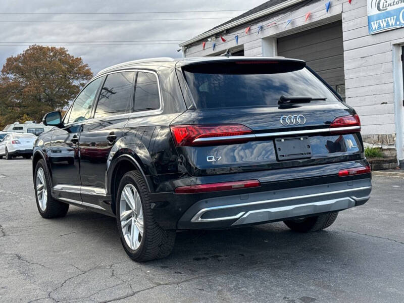 2022 Audi Q7 quattro Premium Plus 55 TFSI