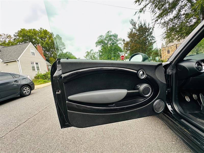 2009 MINI Cooper John Cooper Works