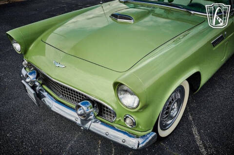 1956 Ford Thunderbird