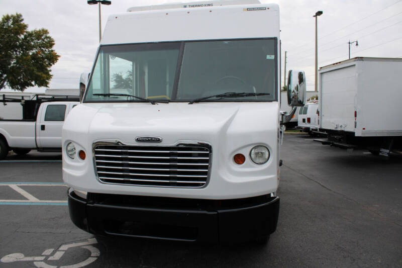2017 Freightliner MT45 Chassis