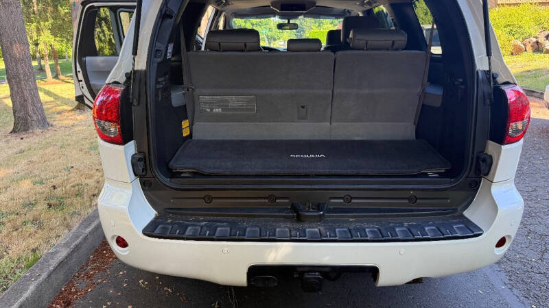 2016 Toyota Sequoia Platinum