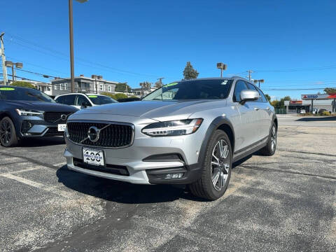 2018 Volvo V90 Cross Country T6
