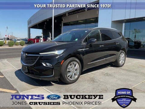 2023 Buick Enclave Essence
