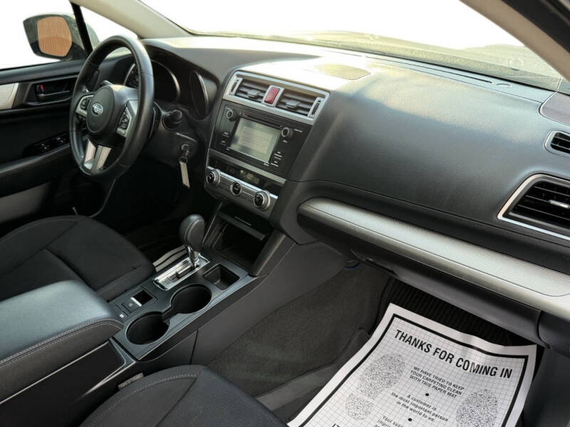 2017 Subaru Legacy 2.5i