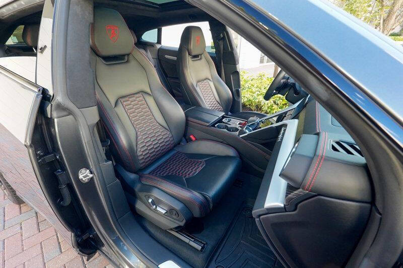 2019 Lamborghini Urus