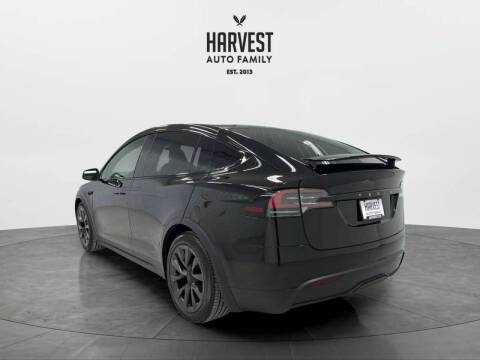 2023 Tesla Model X Standard Range
