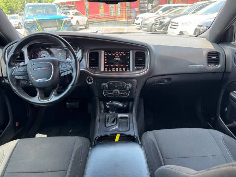 2016 Dodge Charger SXT