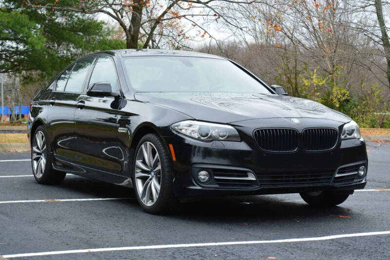 2016 BMW 5 Series 528i