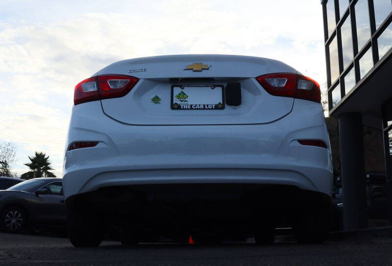 2018 Chevrolet Cruze LS Auto