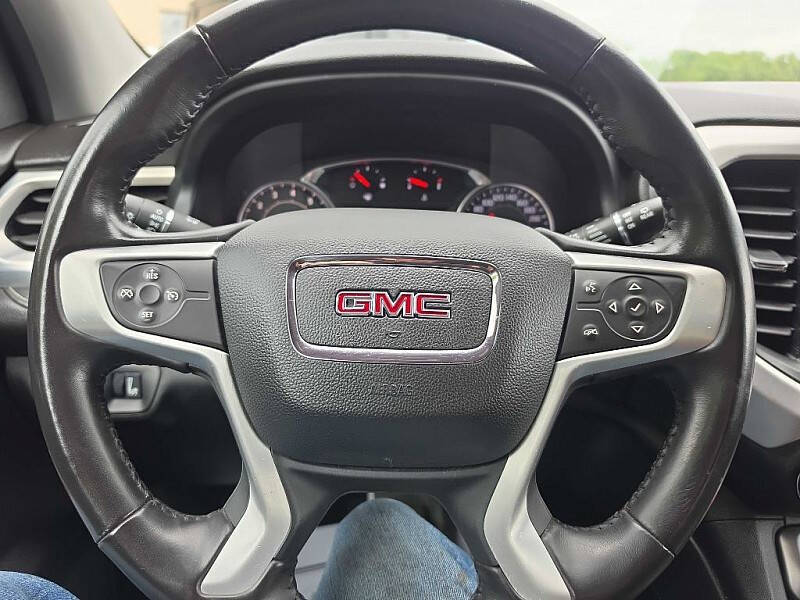 2020 GMC Acadia SLE