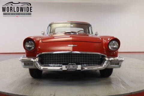 1957 Ford Thunderbird