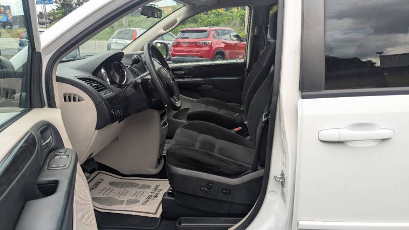 2015 Dodge Grand Caravan SE