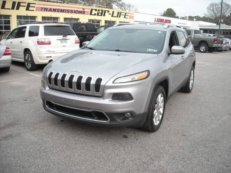 2015 Jeep Cherokee for sale at Luxury Auto Sales, Inc in Norfolk, VA