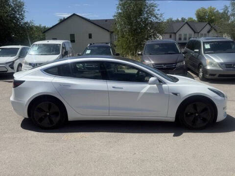 2019 Tesla Model 3 Standard Range Plus