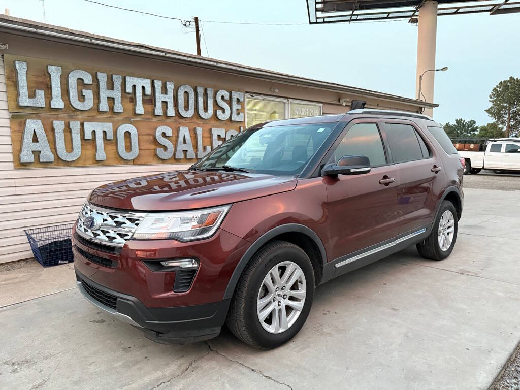 BROWN 2018 Ford Explorer XLT AWD XLT 4dr SUV 2