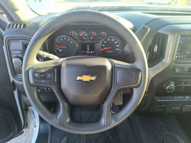 2022 Chevrolet Silverado 3500HD CC Work Truck