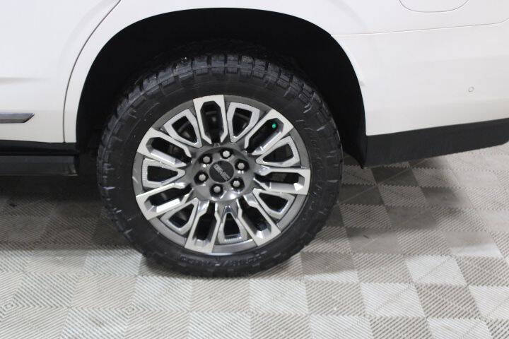 2023 GMC Yukon Denali Ultimate