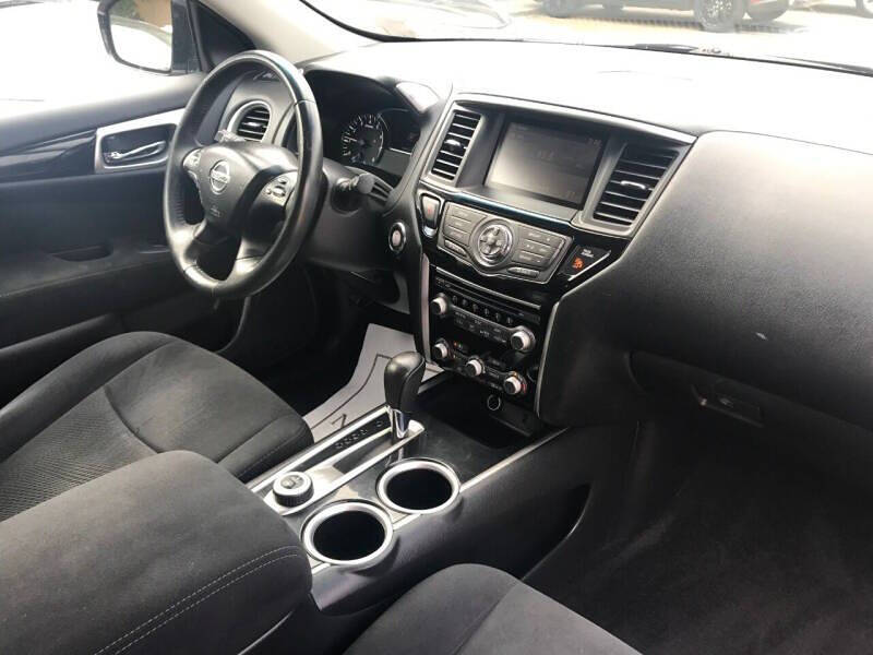 2014 Nissan Pathfinder S