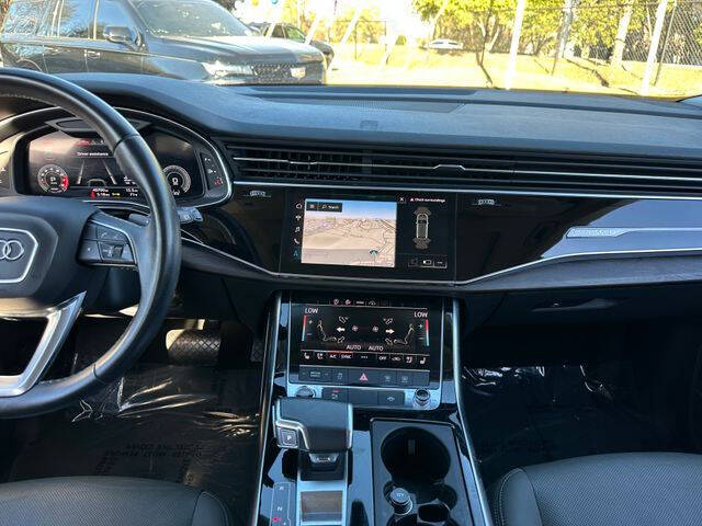 2021 Audi Q8 quattro Premium Plus 55 TFSI