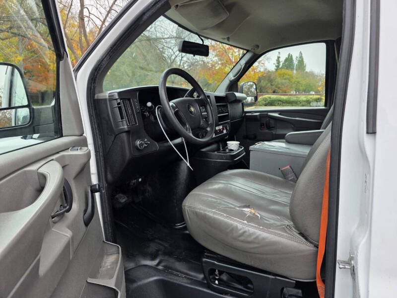 2013 Chevrolet Express 2500