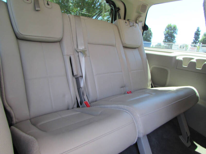2012 Lincoln Navigator