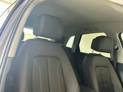 2023 Audi Q5 quattro S line Premium 45 TFSI