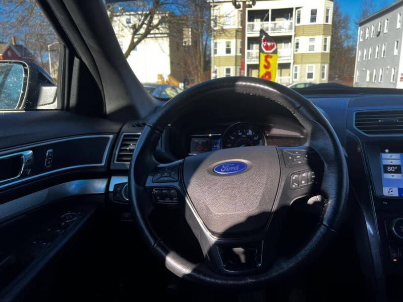 2017 Ford Explorer XLT