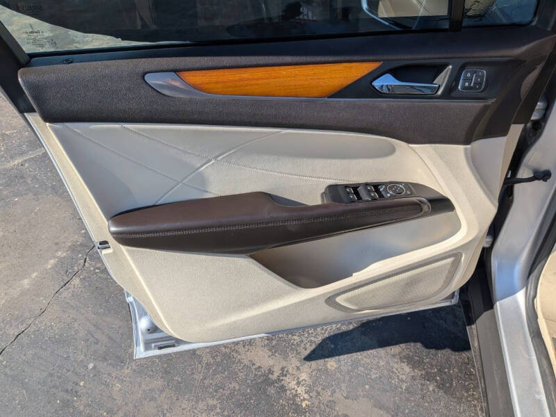 2016 Lincoln MKC Reserve