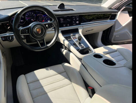 2019 Porsche Panamera
