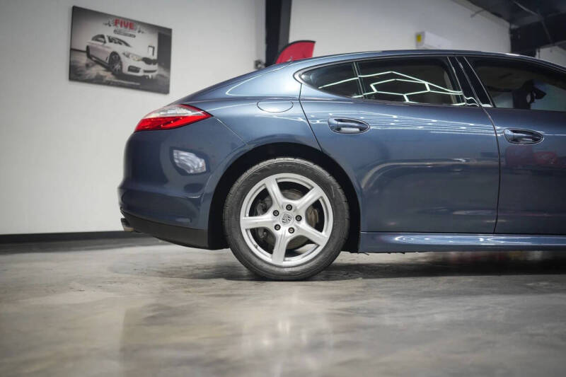 2011 Porsche Panamera